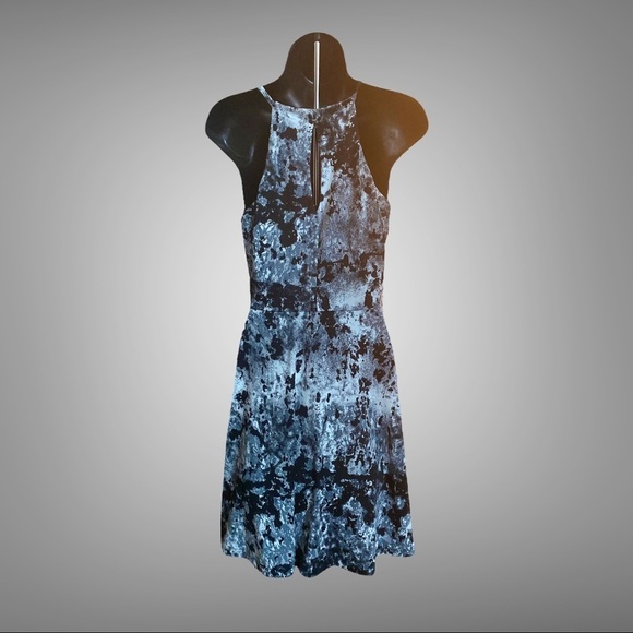 Lord & Taylor Design Labs Dress - Picture 2 of 3